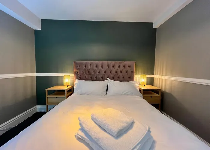 Mossley Hill Retreat