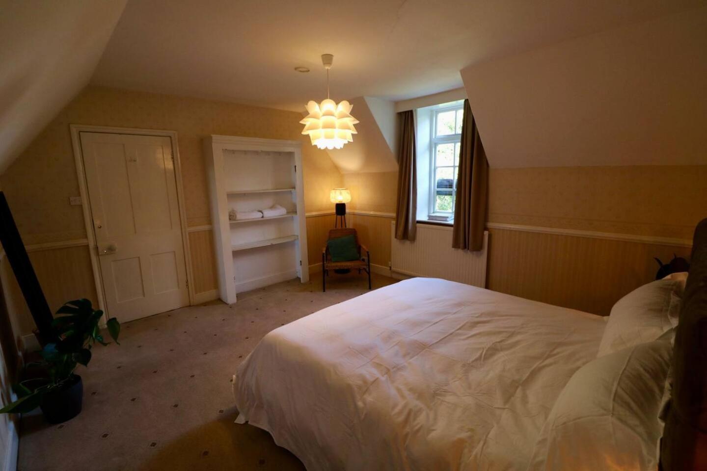 Mossley Hill Retreat