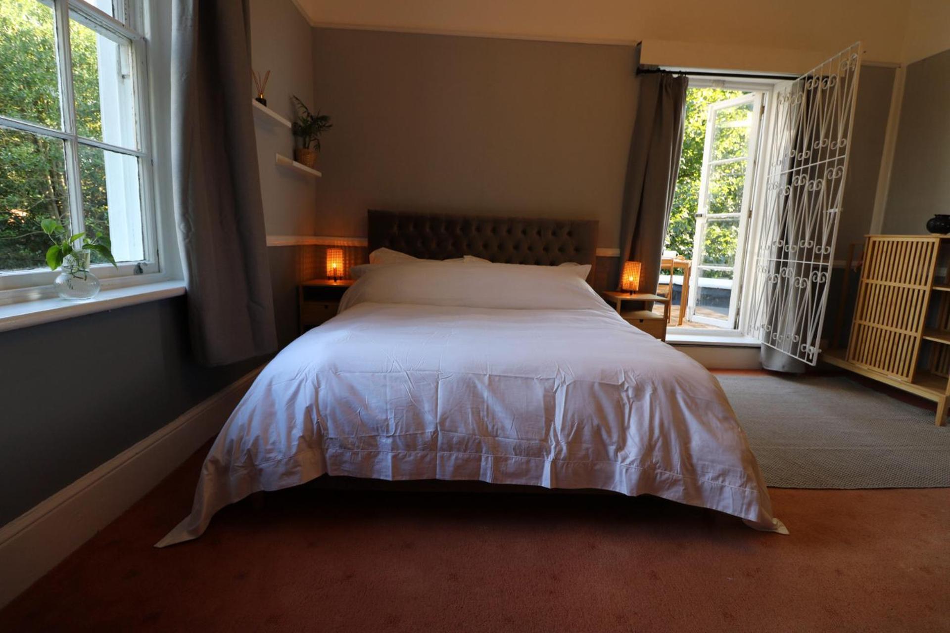 Mossley Hill Retreat Guest house