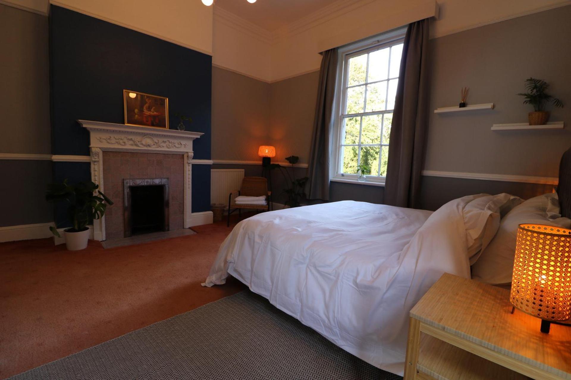 Guest house Mossley Hill Retreat *