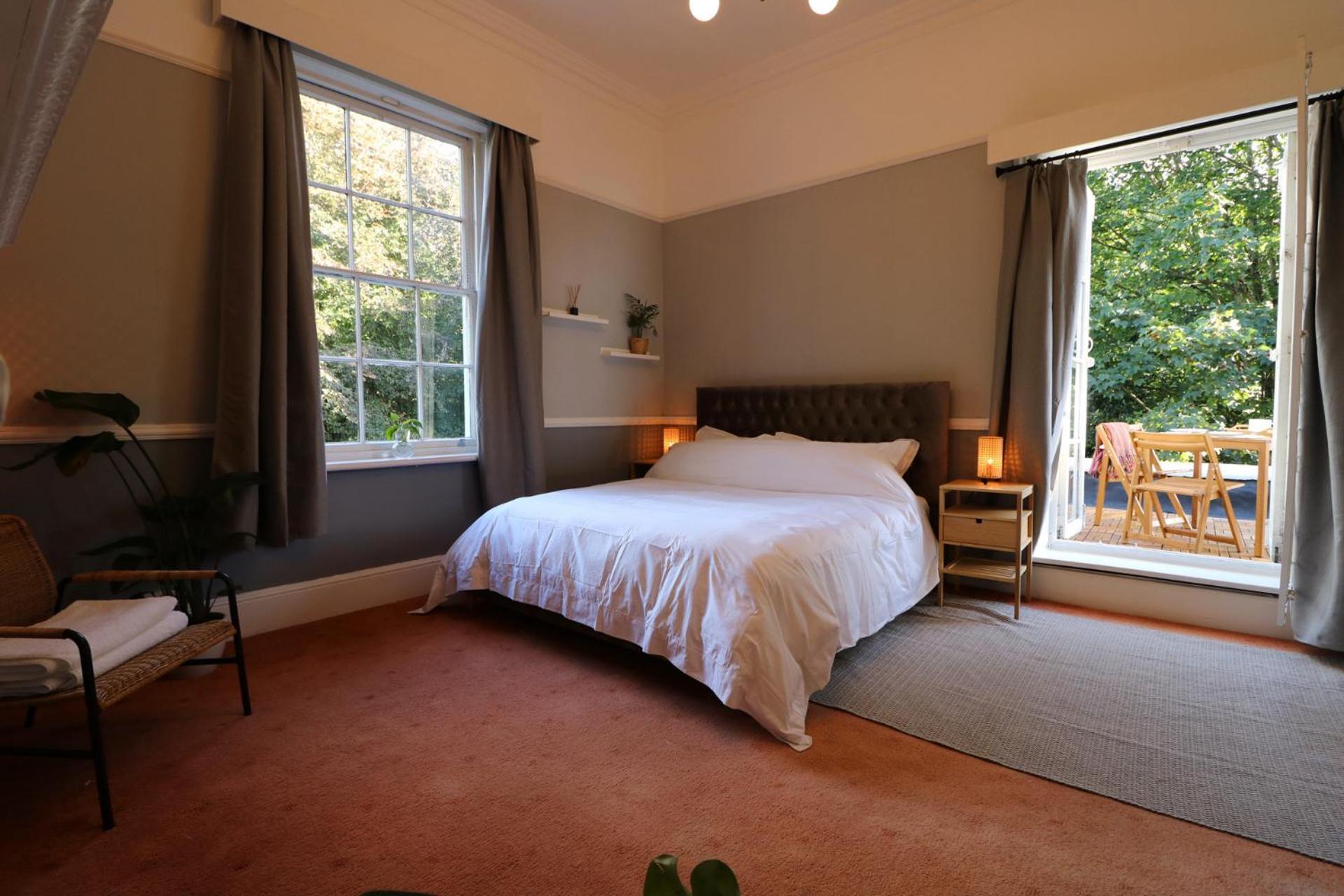 Guest house Mossley Hill Retreat