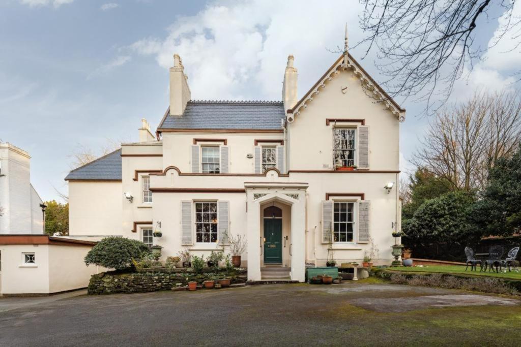 Mossley Hill Retreat Maison d'hôtes