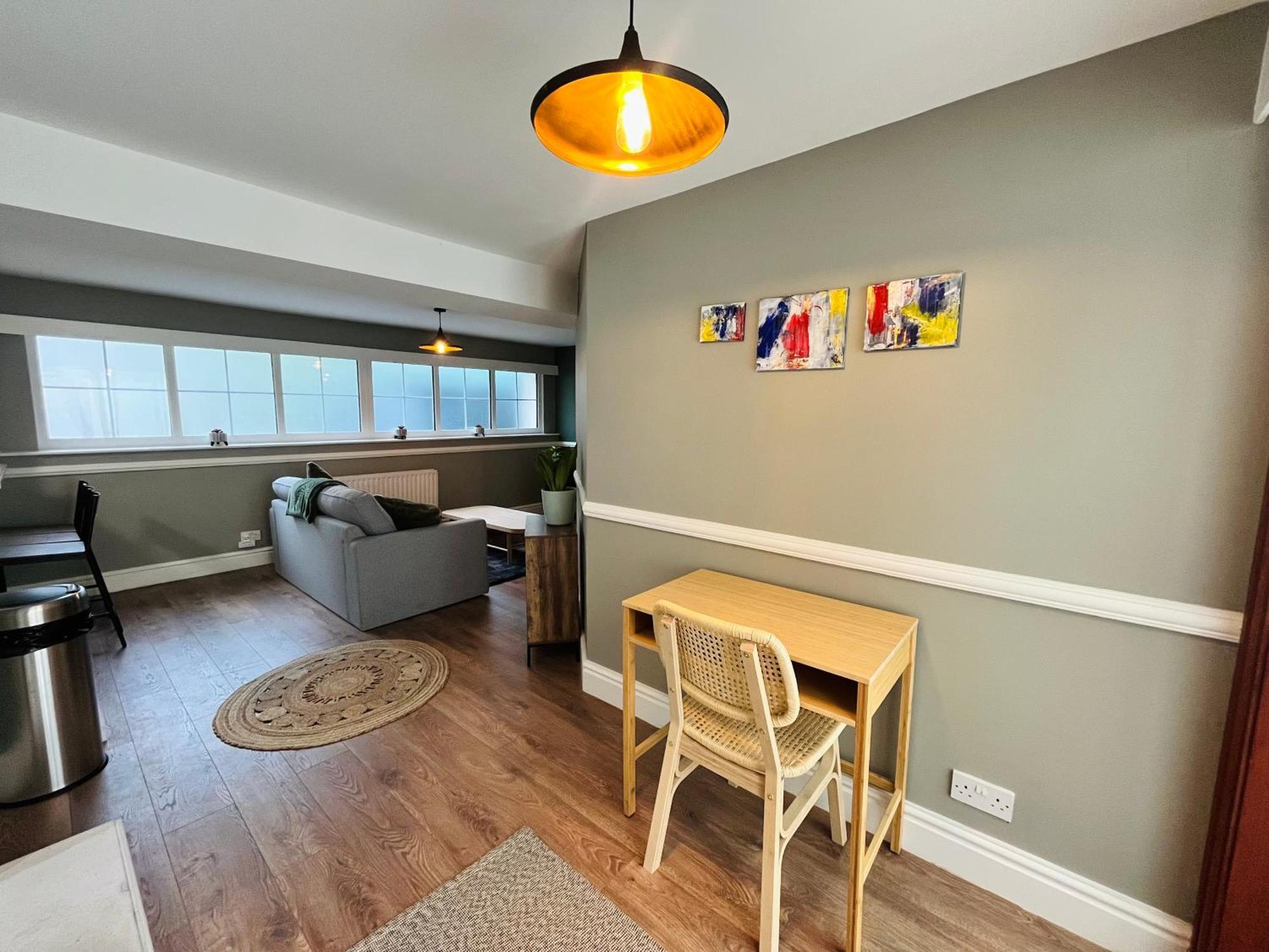 Mossley Hill Retreat *
