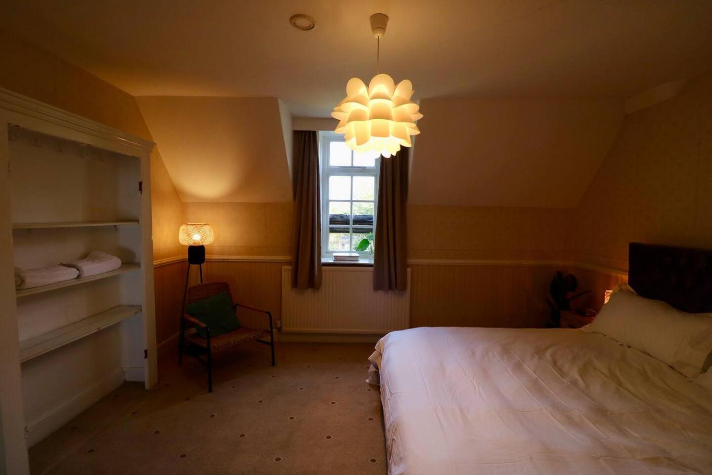 Mossley Hill Retreat *