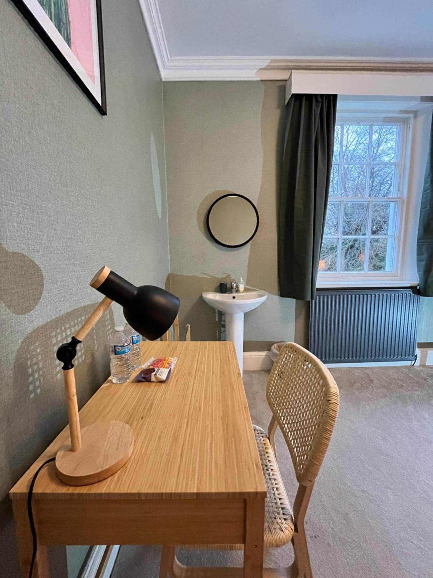 Mossley Hill Retreat *