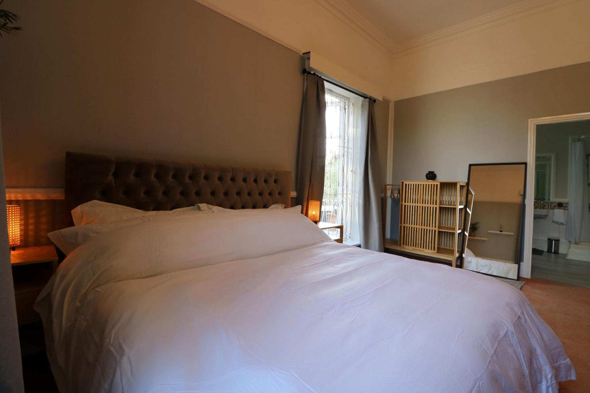 Mossley Hill Retreat *